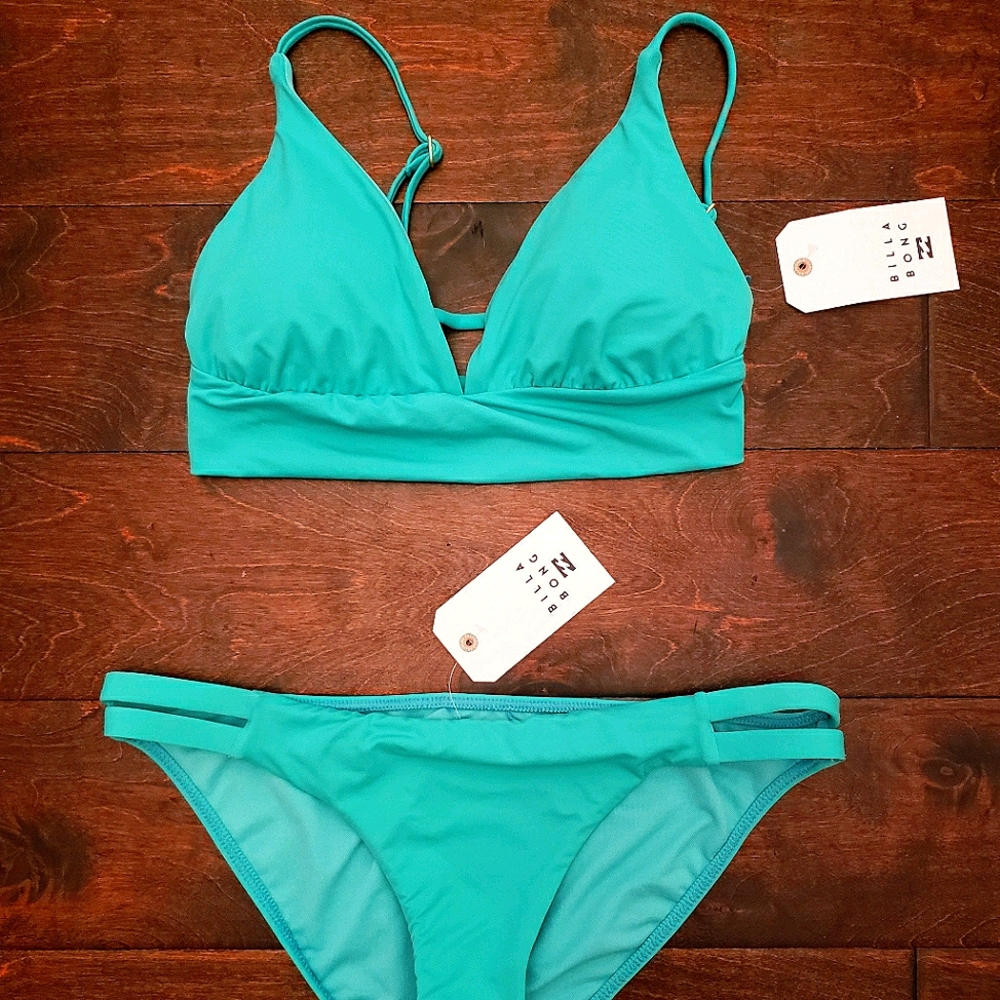 BNWT ~Billabong Sol Searcher V-Neck Bikini Set